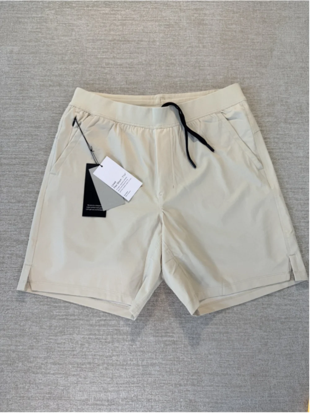 NWT Men’s Public Rec Flex Shorts Lined 7.5 Inseam 32 Sand Tan Gym Workout Active
